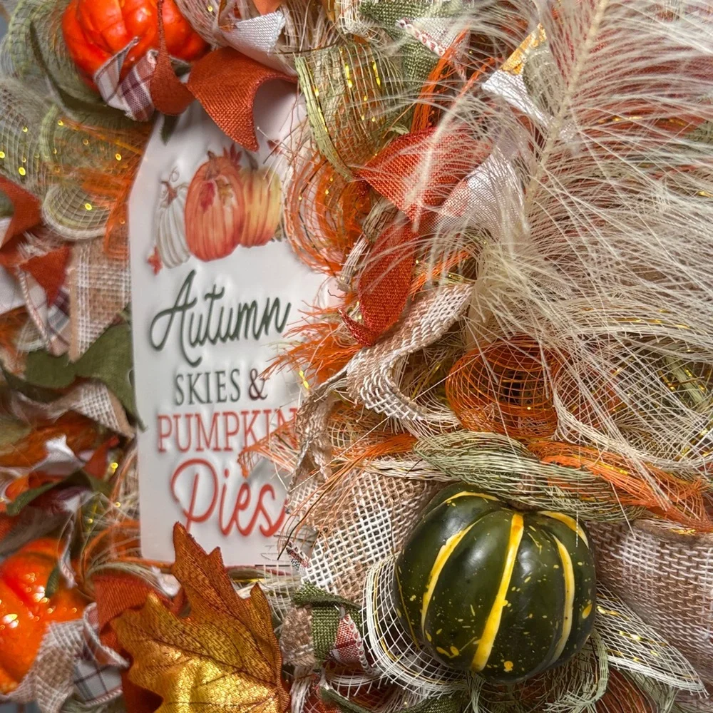 Harvest Pumpkin & Leaf Wreath